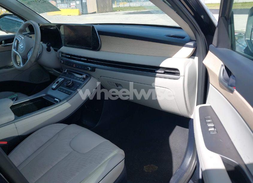 Photo 5 of 2024 Hyundai Palisade LIMITED (VIN KM8R54GE1RU713833)