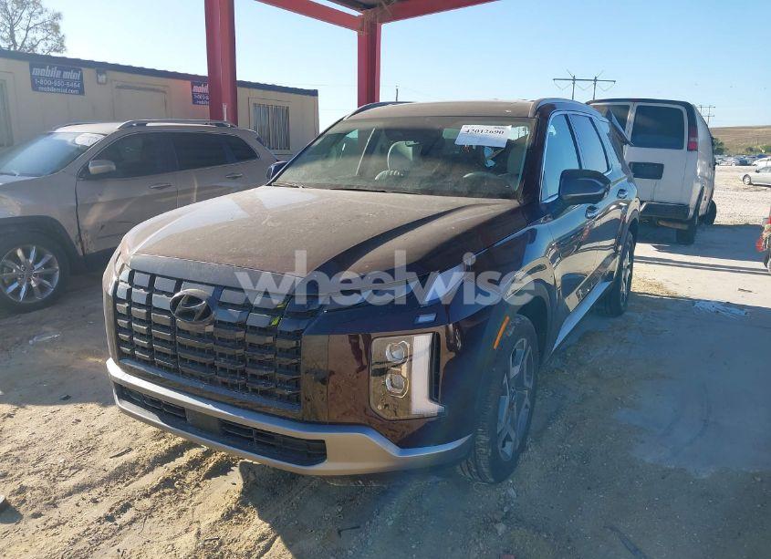 Photo 2 of 2024 Hyundai Palisade LIMITED (VIN KM8R54GE2RU806263)
