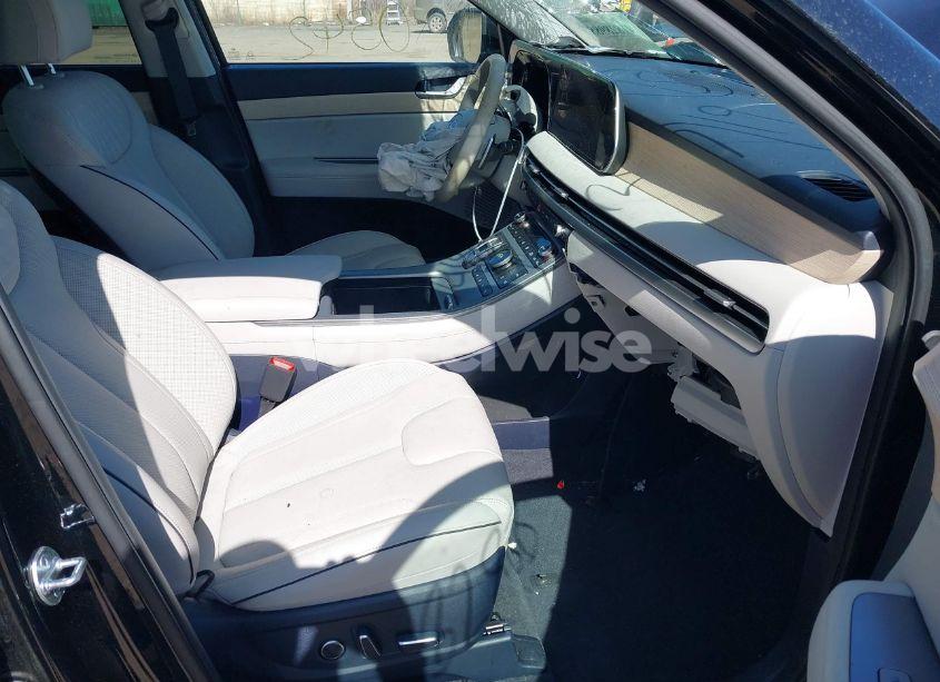 Photo 5 of 2024 Hyundai Palisade LIMITED (VIN KM8R54GE6RU695555)