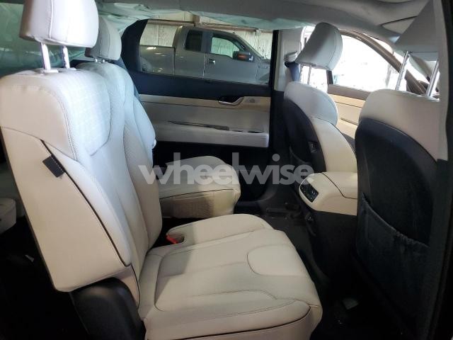 Photo 2 of 2025 HYUNDAI PALISADE LIMITED (VIN KM8R5DGE5SU832152)