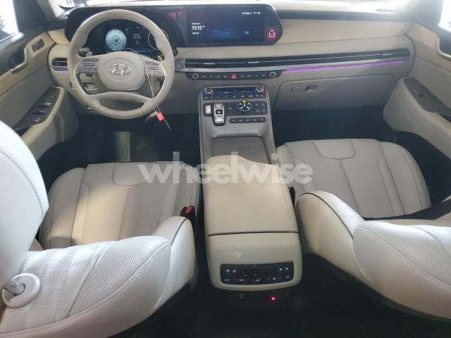 Photo 3 of 2025 HYUNDAI PALISADE LIMITED (VIN KM8R5DGE5SU832152)