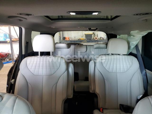 Photo 4 of 2025 HYUNDAI PALISADE LIMITED (VIN KM8R5DGE5SU832152)