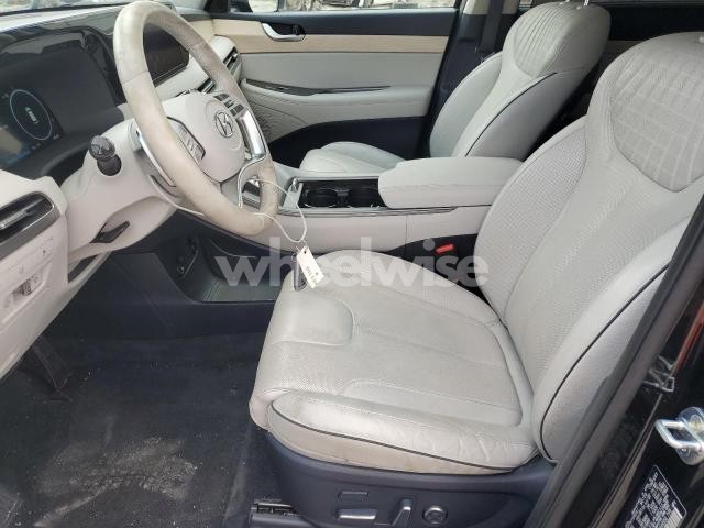 Photo 2 of 2023 HYUNDAI PALISADE LIMITED N/A (VIN KM8R5DGE7PU546956)