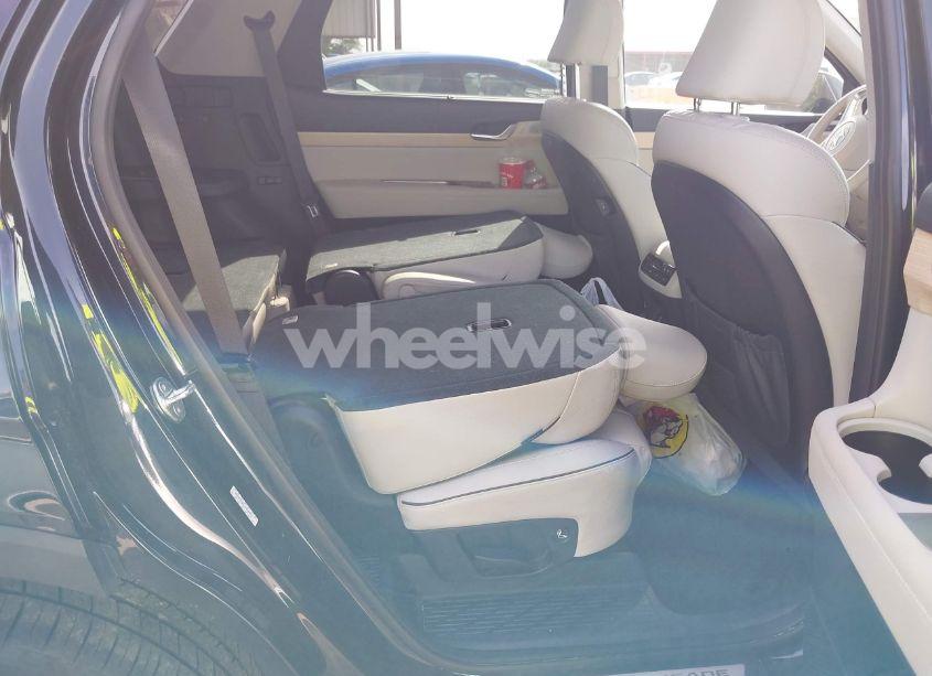 Photo 8 of 2024 Hyundai Palisade LIMITED (VIN KM8R5DGE9RU646608)