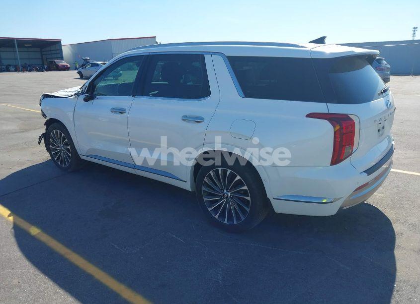 Photo 3 of 2023 Hyundai Palisade CALLIGRAPHY (VIN KM8R74GE2PU536779)