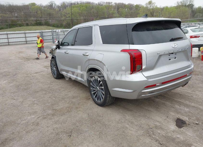 Photo 3 of 2024 Hyundai Palisade CALLIGRAPHY (VIN KM8R74GEXRU771451)