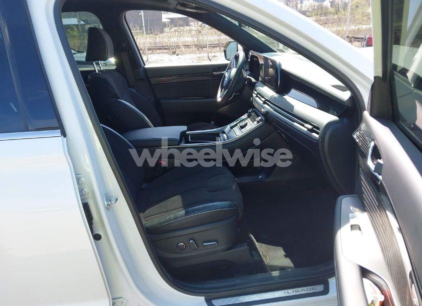 Photo 5 of 2024 Hyundai Palisade CALLIGRAPHY NIGHT EDITION (VIN KM8R7DGE5RU749552)