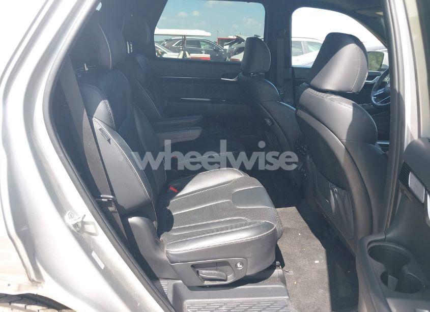 Photo 8 of 2024 Hyundai Palisade CALLIGRAPHY (VIN KM8R7DGE7RU711918)