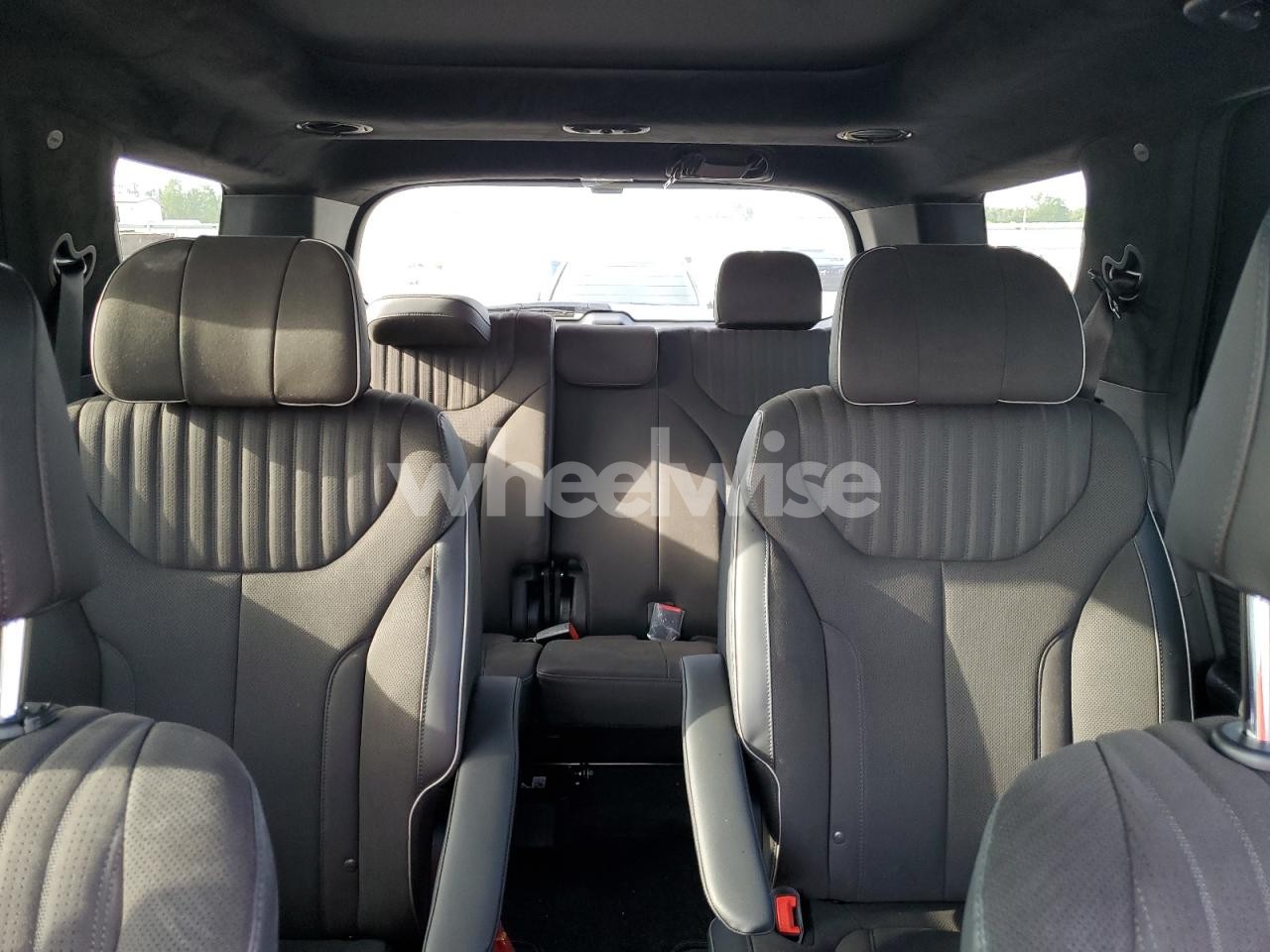 Photo 10 of 2025 HYUNDAI PALISADE CALLIGRAPHY (VIN KM8R7DGE8SU922373)