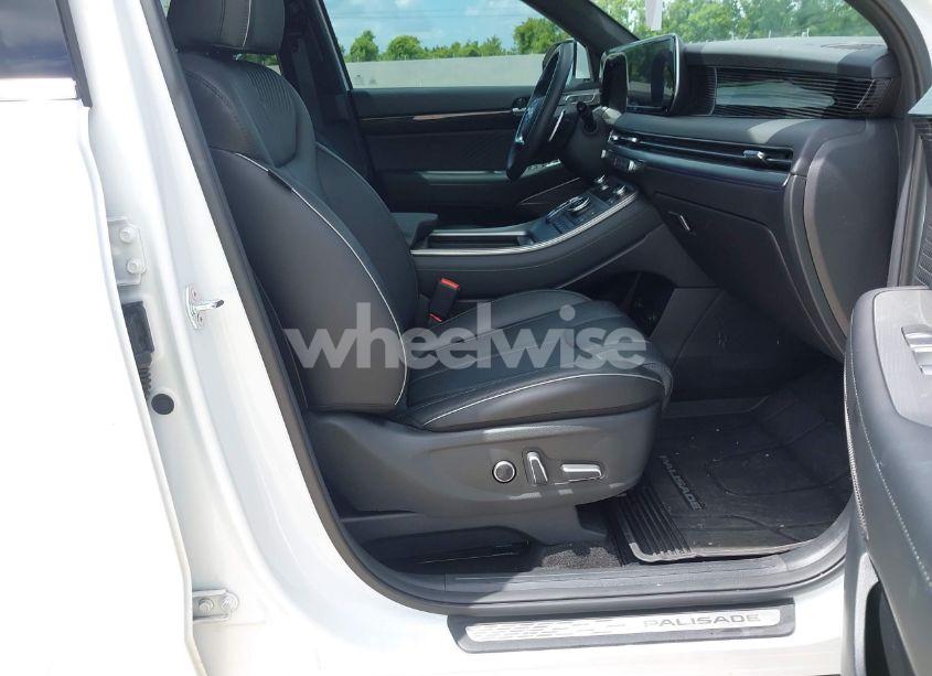 Photo 5 of 2024 Hyundai Palisade CALLIGRAPHY (VIN KM8R7DGEXRU807123)