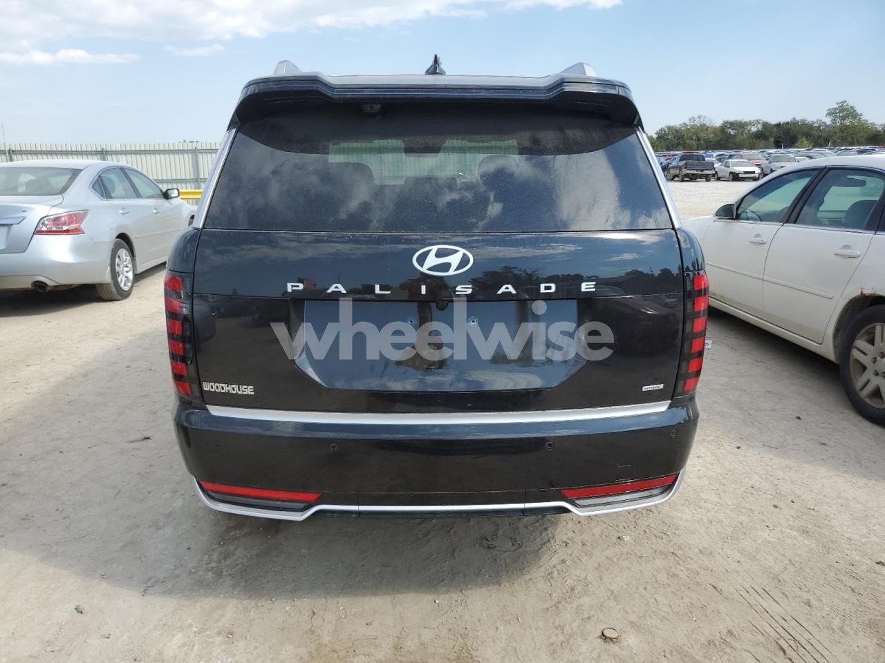 Photo 6 of 2026 HYUNDAI PALISADE CALLIGRAPHY (VIN KM8RMES22TU015437)