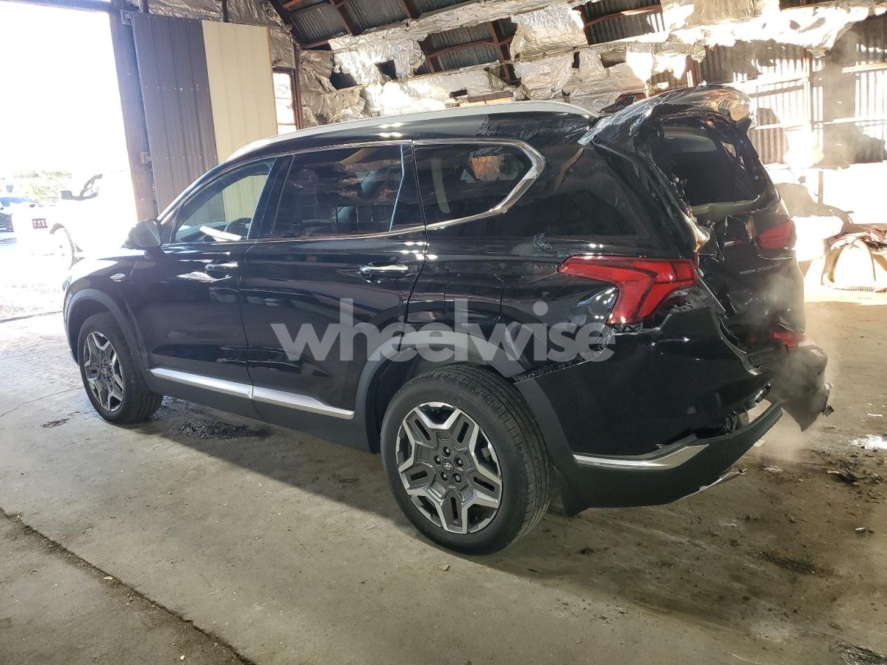 Photo 2 of 2023 HYUNDAI SANTA FE LIMITED (VIN KM8S7DA29PU096852)