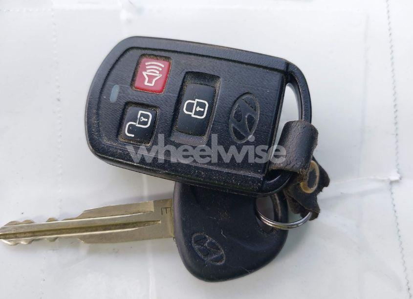 Photo 11 of 2004 Hyundai Santa FE GLS/LX (VIN KM8SC73E94U578754)