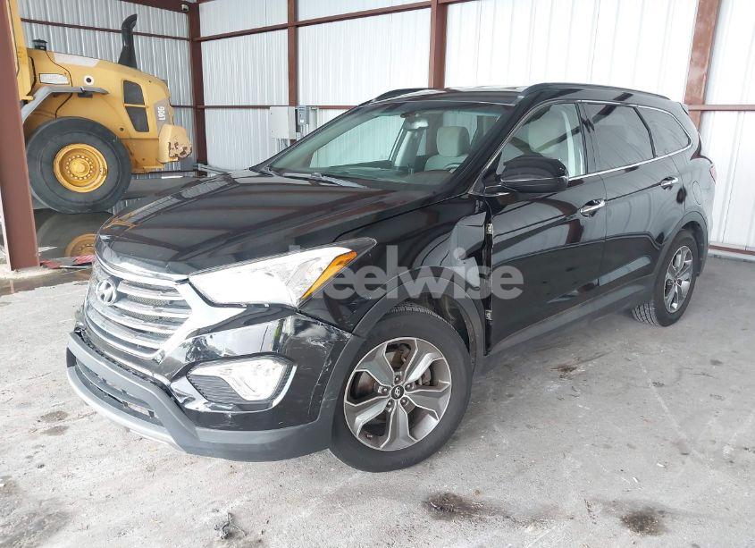 Photo 2 of 2016 Hyundai Santa FE SE (VIN KM8SM4HF3GU133413)