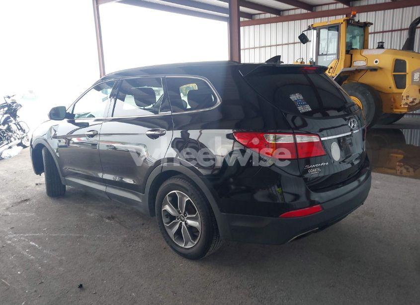Photo 3 of 2016 Hyundai Santa FE SE (VIN KM8SM4HF3GU133413)