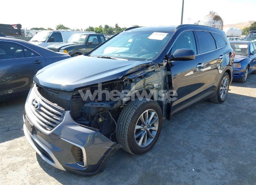 Photo 2 of 2017 Hyundai Santa FE SE (VIN KM8SM4HF3HU213523)