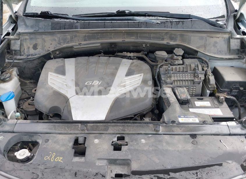 Photo 10 of 2017 Hyundai Santa FE SE (VIN KM8SM4HF4HU241170)