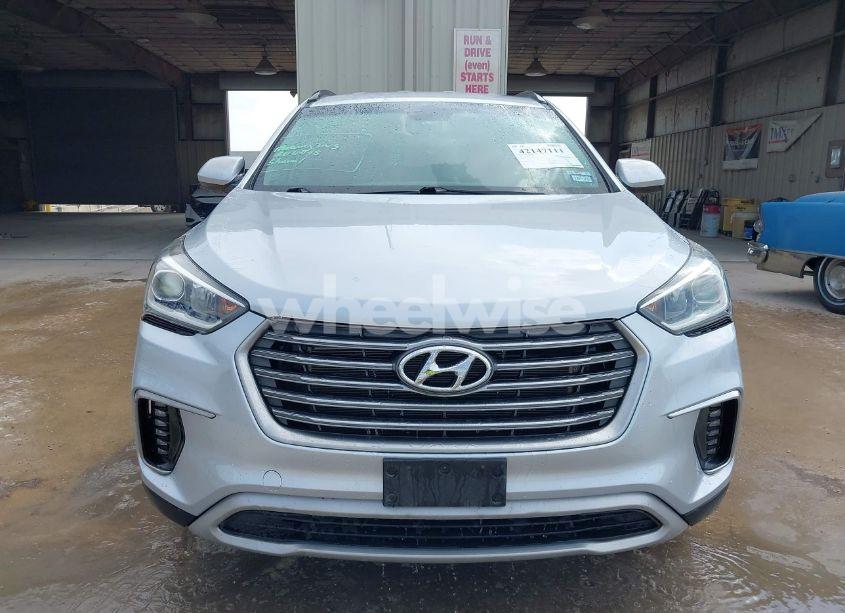 Photo 12 of 2017 Hyundai Santa FE SE (VIN KM8SM4HF4HU241170)