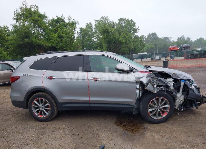 Photo 13 of 2017 Hyundai Santa FE SE (VIN KM8SM4HF5HU188379)