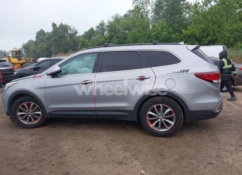 Photo 14 of 2017 Hyundai Santa FE SE (VIN KM8SM4HF5HU188379)