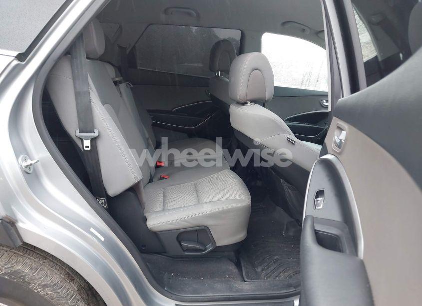 Photo 8 of 2017 Hyundai Santa FE SE (VIN KM8SM4HF5HU188379)