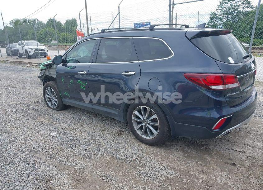 Photo 3 of 2018 Hyundai Santa FE SE (VIN KM8SM4HF8JU271035)