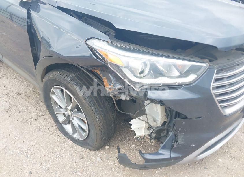 Photo 6 of 2017 Hyundai Santa FE SE (VIN KM8SM4HFXHU242923)