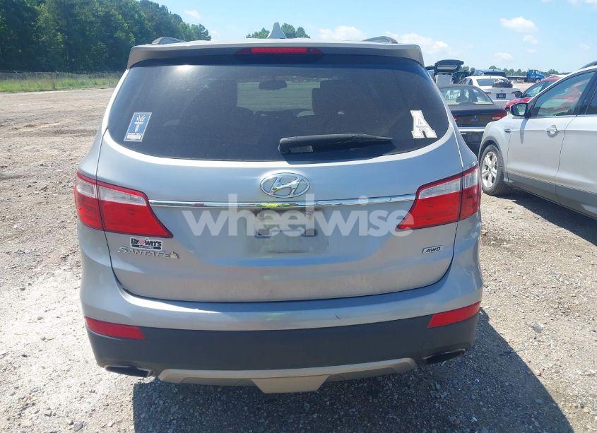Photo 16 of 2016 Hyundai Santa FE SE (VIN KM8SMDHF0GU155983)