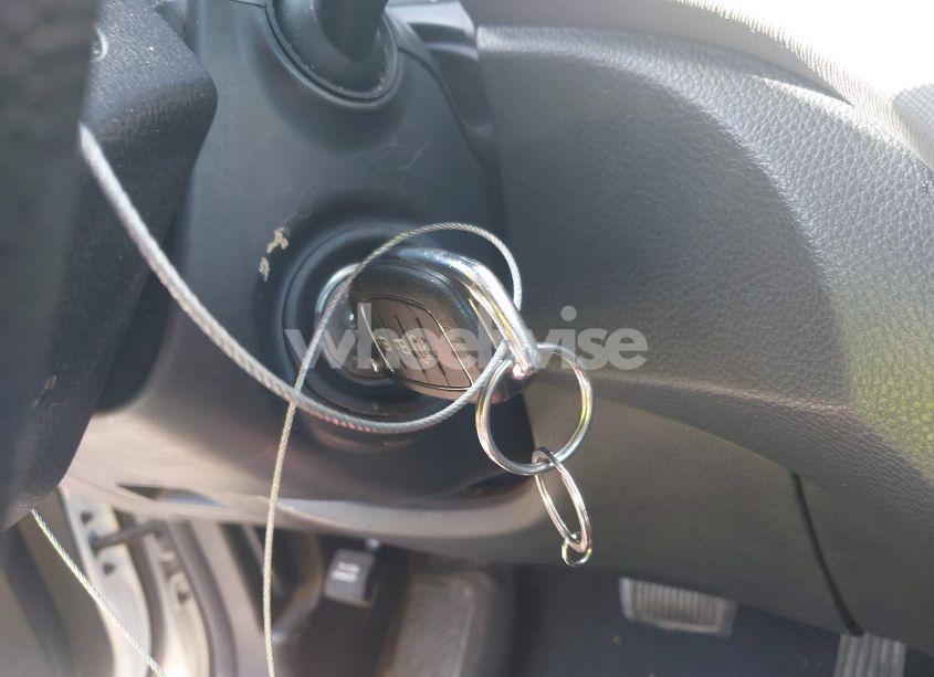 Photo 11 of 2016 Hyundai Santa FE SE (VIN KM8SMDHF1GU143079)