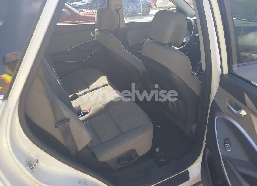 Photo 8 of 2016 Hyundai Santa FE SE (VIN KM8SMDHF1GU143079)