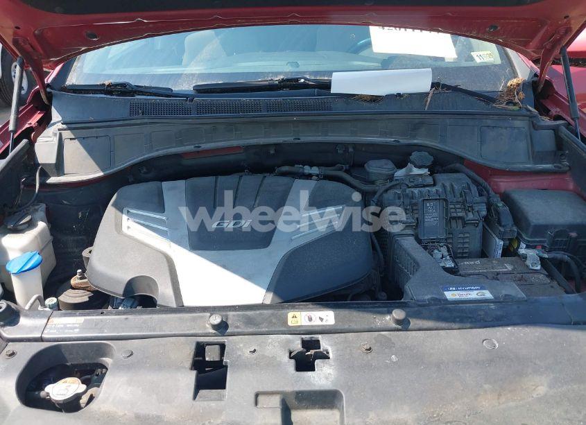 Photo 10 of 2017 Hyundai Santa FE SE (VIN KM8SMDHF2HU174200)