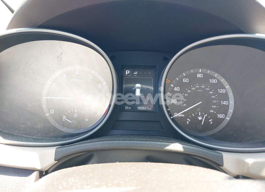 Photo 7 of 2017 Hyundai Santa FE SE (VIN KM8SMDHF2HU174200)