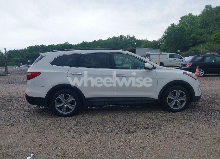 Photo 13 of 2016 Hyundai Santa FE SE (VIN KM8SMDHF4GU144534)