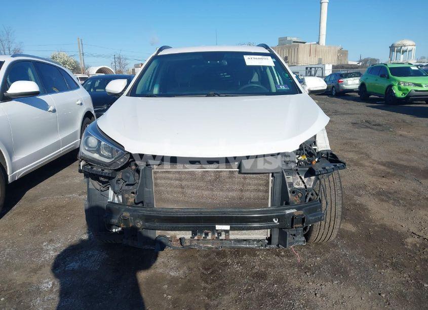 Photo 13 of 2017 Hyundai Santa FE SE (VIN KM8SMDHF5HU257085)