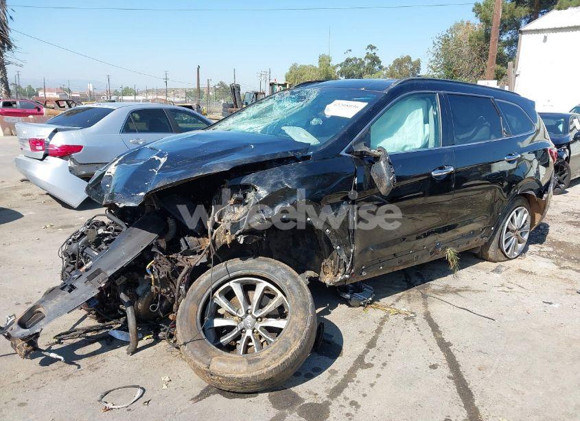 Photo 2 of 2017 Hyundai Santa FE SE (VIN KM8SMDHF9HU212134)