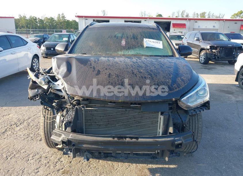 Photo 13 of 2017 Hyundai Santa FE SE (VIN KM8SMDHFXHU218458)