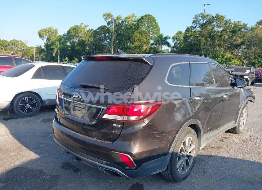 Photo 4 of 2017 Hyundai Santa FE SE (VIN KM8SMDHFXHU218458)