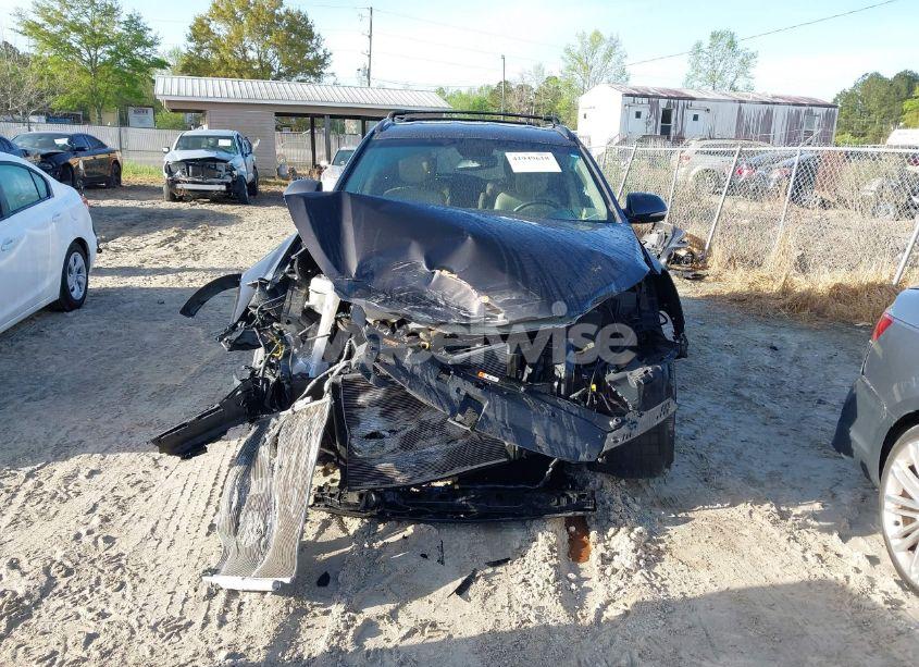 Photo 6 of 2017 Hyundai Santa FE LIMITED (VIN KM8SNDHF4HU166337)