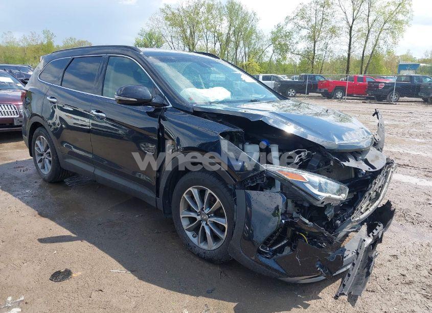 2017 Hyundai Santa FE SE (VIN KM8SNDHF8HU254372) main photo