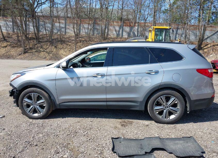 Photo 15 of 2015 Hyundai Santa FE GLS (VIN KM8SNDHFXFU092676)
