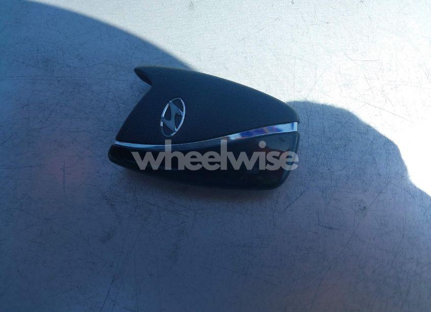 Photo 11 of 2016 Hyundai Santa FE LIMITED (VIN KM8SR4HF6GU141894)