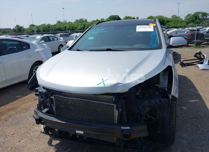 Photo 6 of 2018 Hyundai Santa FE SE ULTIMATE (VIN KM8SR4HF6JU265039)