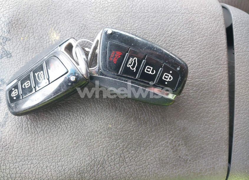 Photo 11 of 2013 Hyundai Santa FE LIMITED (VIN KM8SR4HF9DU012804)