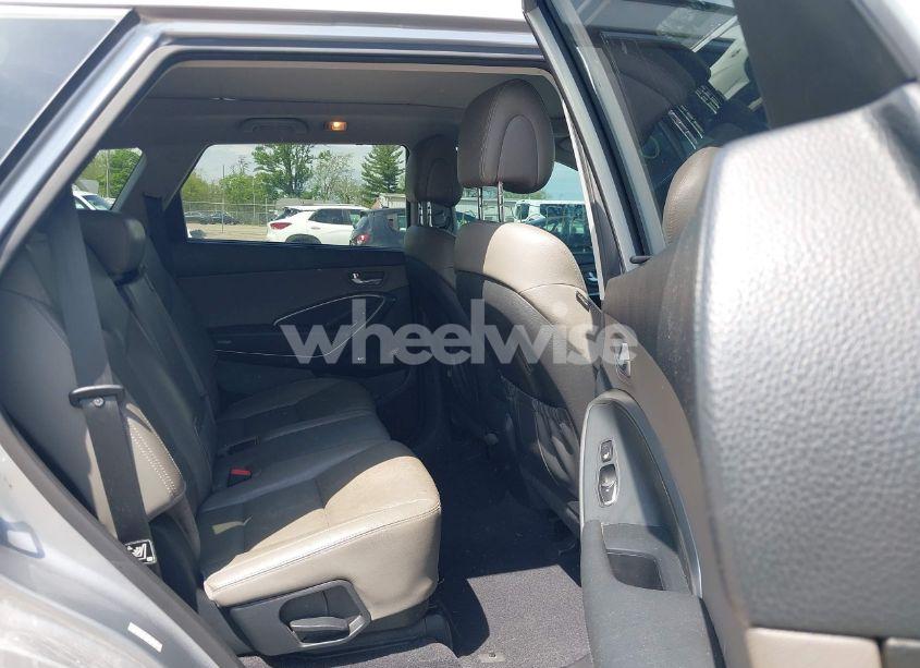 Photo 8 of 2017 Hyundai Santa FE SE ULTIMATE (VIN KM8SRDHF2HU251035)