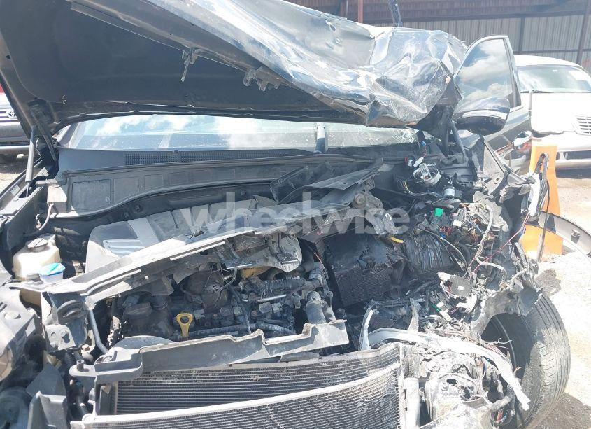 Photo 10 of 2017 Hyundai Santa FE LIMITED ULTIMATE (VIN KM8SRDHF4HU203424)