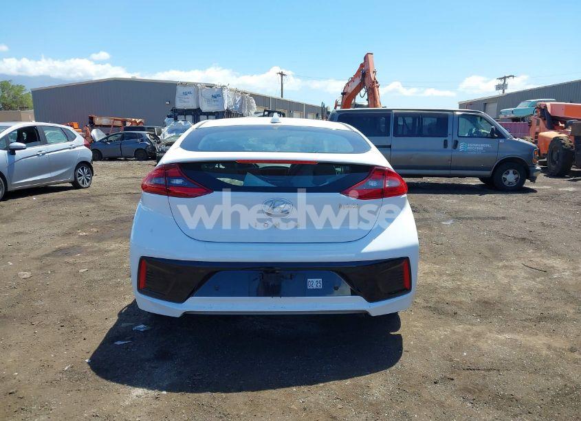 Photo 17 of 2019 Hyundai Ioniq HYBRID LIMITED (VIN KMHC05LC0KU121182)