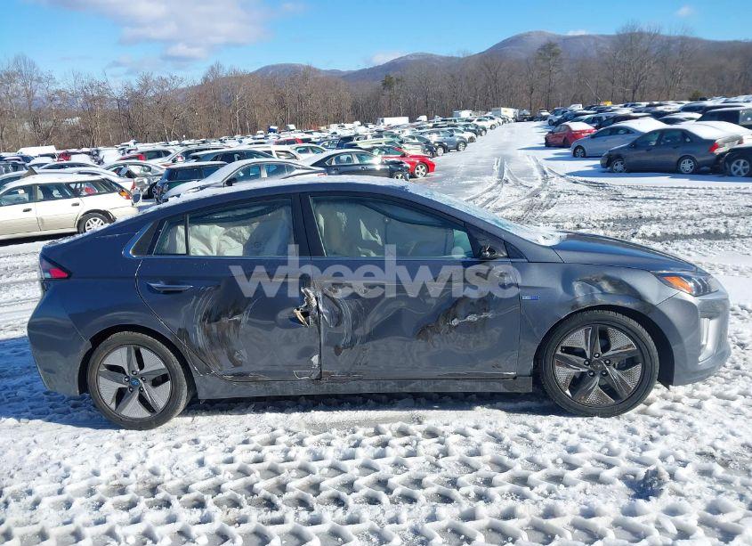 Photo 14 of 2020 Hyundai Ioniq HYBRID LIMITED (VIN KMHC05LC0LU207948)