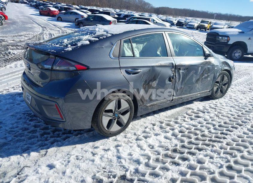 Photo 4 of 2020 Hyundai Ioniq HYBRID LIMITED (VIN KMHC05LC0LU207948)