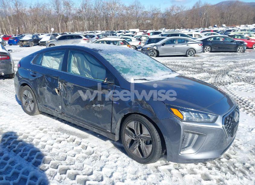 Photo 6 of 2020 Hyundai Ioniq HYBRID LIMITED (VIN KMHC05LC0LU207948)