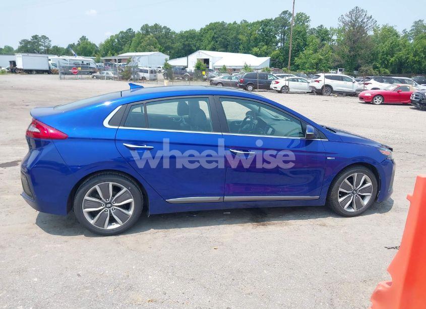 Photo 13 of 2019 Hyundai Ioniq HYBRID LIMITED (VIN KMHC05LC2KU138551)